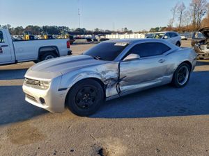 Chevrolet Camaro LS 3.6L 6 2013