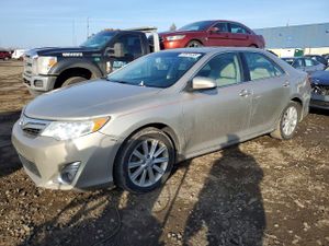 Toyota Camry SE 3.5L 6 2014