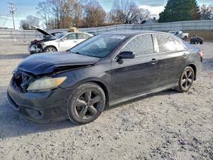 Toyota Camry BASE 2.5L 4 2011