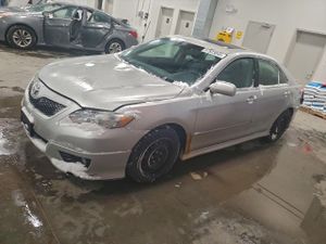 Toyota Camry BASE 2.5L 4 2010