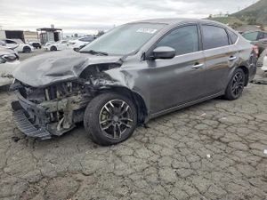 Nissan Sentra S 1.8L 4 2015