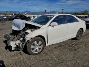 Toyota Camry BASE 2.4L 4 2009