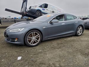 Tesla Model S 2013