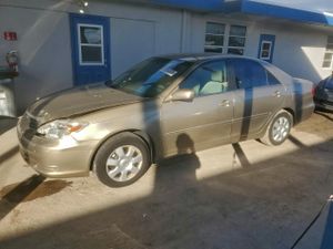 Toyota Camry LE 2.4L 4 2003