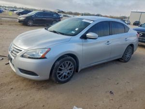 Nissan Sentra S 1.8L 4 2015