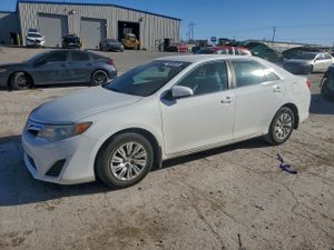 Toyota Camry L 2.5L 4 2014