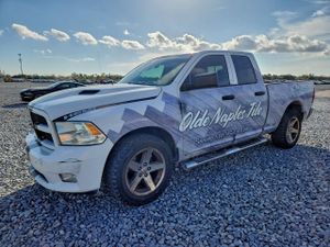 Dodge RAM ST 5.7L 8 2012