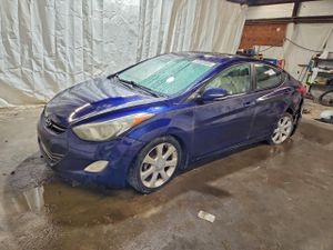 Hyundai Elantra GLS 1.8L 4 2013