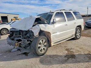 GMC Yukon DENALI 6.0L 8 2006