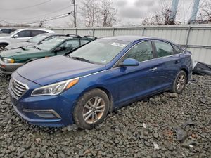 Hyundai Sonata SE 2.4L 4 2015