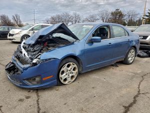 Ford Fusion SE 2.5L 4 2010