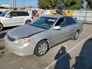 Toyota Camry LE 2.4L 4 2003