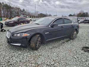 Jaguar XF 2.0T PREMIUM 2.0L 4 2015