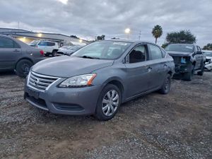 Nissan Sentra S 1.8L 4 2015