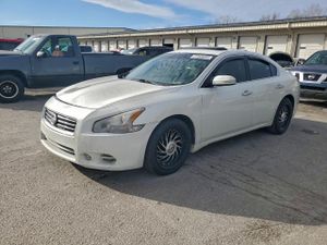 Nissan Maxima S 3.5L 6 2013