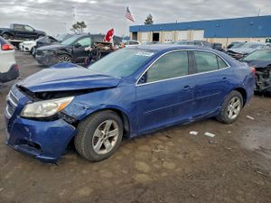 Chevrolet Malibu LS 2.5L 4 2013