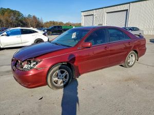 Toyota Camry LE 2.4L 4 2002