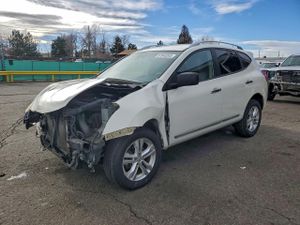 Nissan Rogue S 2.5L 4 2015
