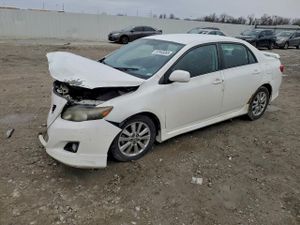 Toyota Corolla BASE 1.8L 4 2010
