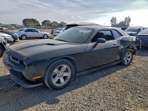 Dodge Challenger SE 3.5L 6 2010