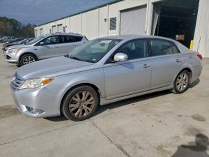 Toyota Avalon BASE 3.5L 6 2012