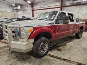 Ford F-350 SUPER DUTY 6.2L 8 2012