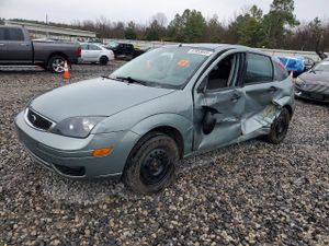 Ford Focus ZX5 2.0L 4 2005