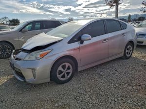 Toyota Prius 1.8L 4 2013