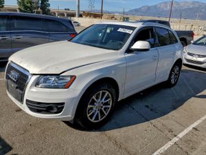 Audi Q5 PREMIUM 2.0L 4 2012