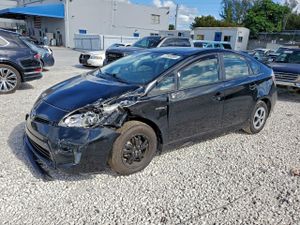 Toyota Prius 1.8L 4 2014