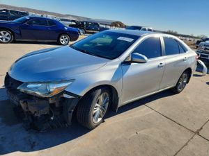 Toyota Camry LE 2.5L 4 2015