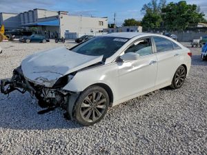 Hyundai Sonata SE 2.0L 4 2012