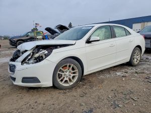 Chevrolet Malibu 1LT 2.5L 4 2015