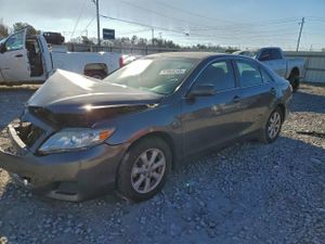 Toyota Camry BASE 2.5L 4 2011