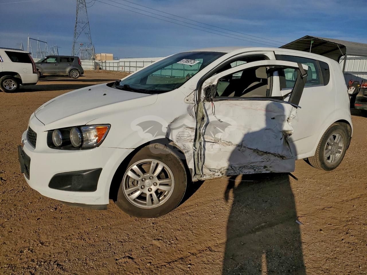 Chevrolet Aveo (Sonic) LT 1.4L 4 2013