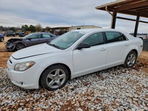 Chevrolet Malibu LS 2.4L 4 2010