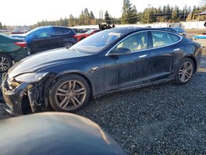 Tesla Model S 70D 2015