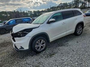 Toyota Highlander XLE 3.5L 6 2015