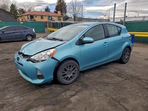 Toyota Prius 1.5L 4 2014
