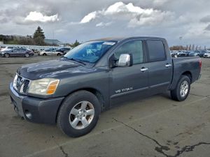 Nissan Titan XE 5.6L 8 2005