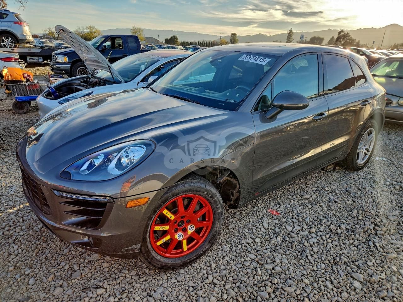 Porsche Macan 2.0L 4 2018