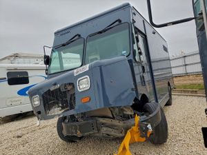 Freightliner MT-45 M LINE WALK-IN VAN 6.0L 8 2021