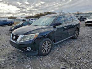 Nissan Pathfinder S 3.5L 6 2014