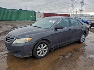 Toyota Camry BASE 2.5L 4 2011