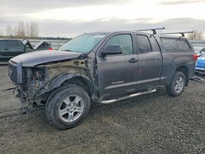 Toyota Tundra DOUBLE CAB SR5 4.6L 8 2012