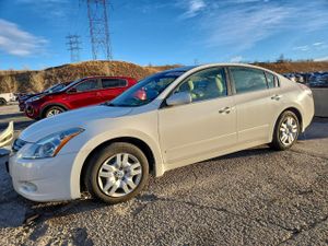 Nissan Altima BASE 2.5L 4 2011