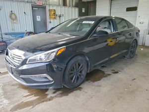 Hyundai Sonata SE 2.4L 4 2015