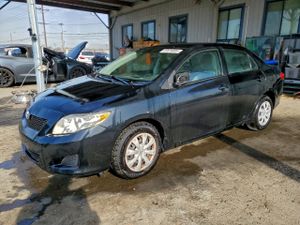 Toyota Corolla BASE 1.8L 4 2010