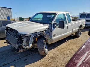 Ford F-250 SUPER DUTY 6.7L 8 2011