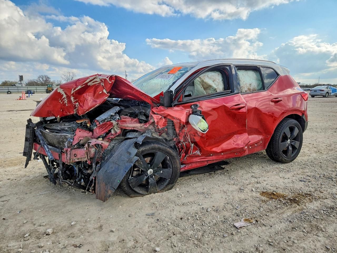 Volvo XC40 T5 MOMENTUM 2.0L 4 2019